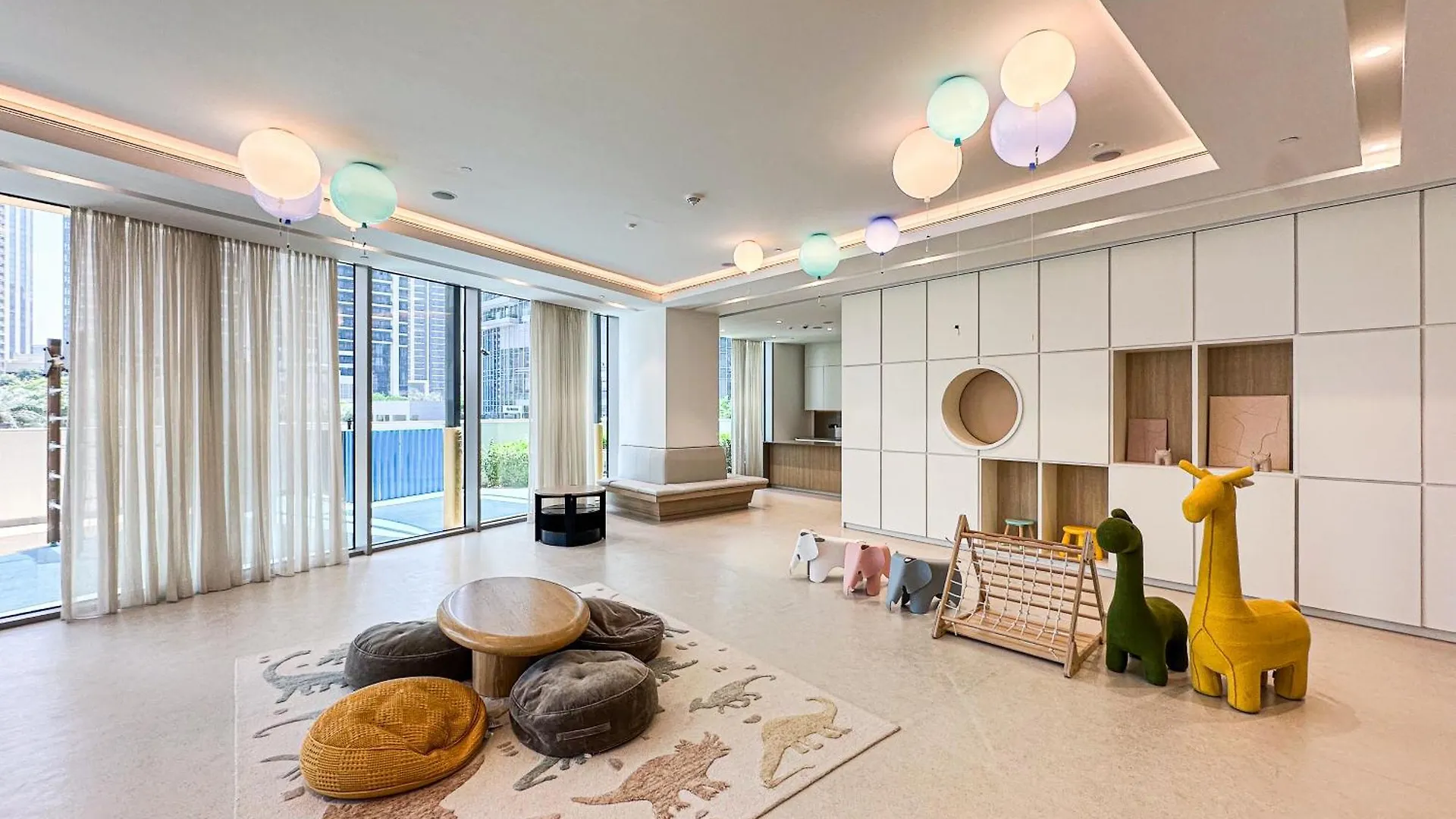 Grande Signature 2Bhk Burj Khalifa Full View 4 Min Walk Dubai Mall Infinity Pool With Fountain View Free Parking By The Meridian 0*,  United Arab Emirates
