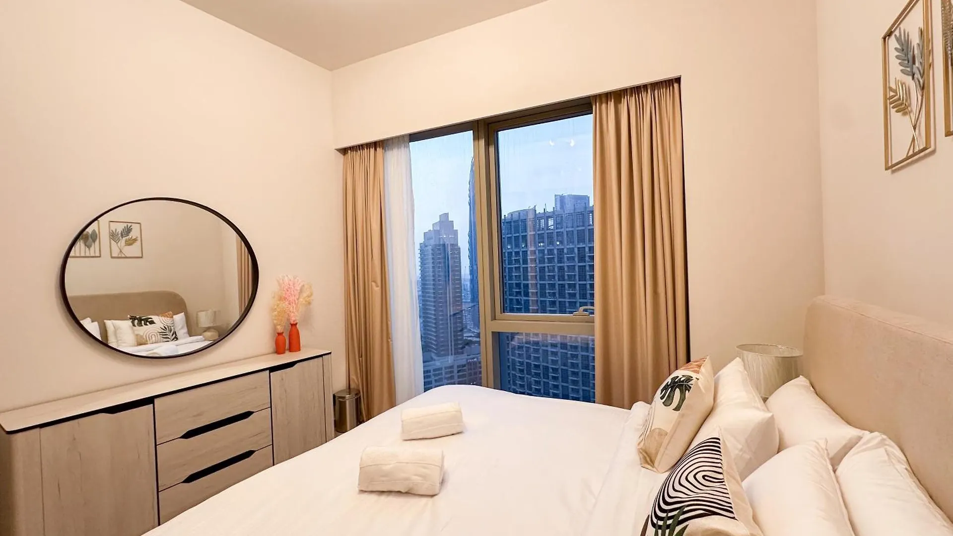 Grande Signature 2Bhk Burj Khalifa Full View 4 Min Walk Dubai Mall Infinity Pool With Fountain View Free Parking By The Meridian 0*,