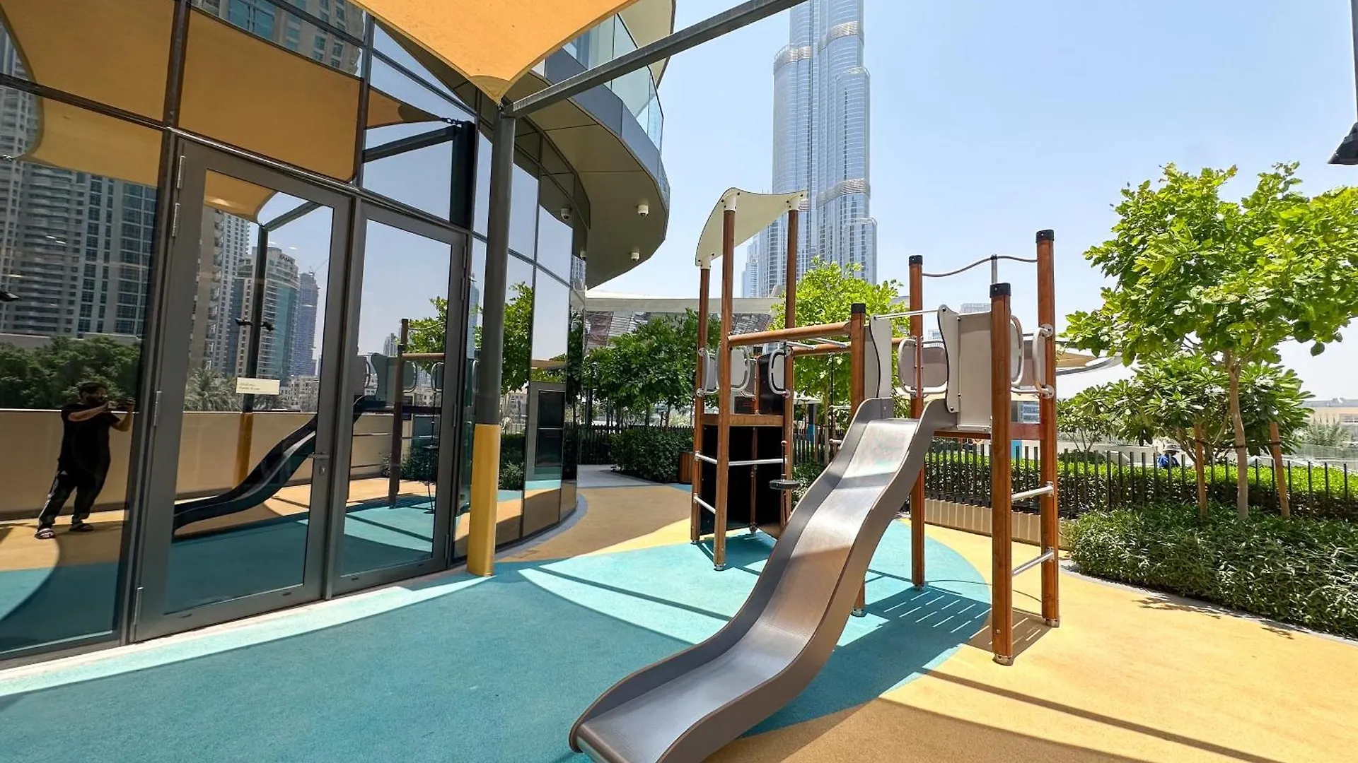 Grande Signature 2Bhk Burj Khalifa Full View 4 Min Walk Dubai Mall Infinity Pool With Fountain View Free Parking By The Meridian Apartment