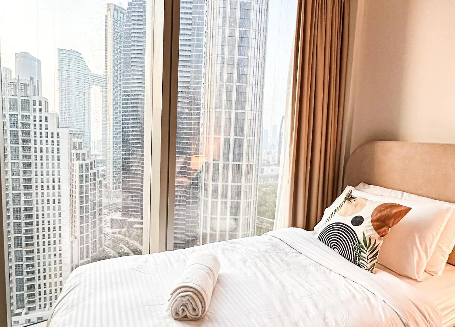 Grande Signature 2Bhk Burj Khalifa Full View 4 Min Walk Dubai Mall Infinity Pool With Fountain View Free Parking By The Meridian 0*,  Spojené arabské emiráty