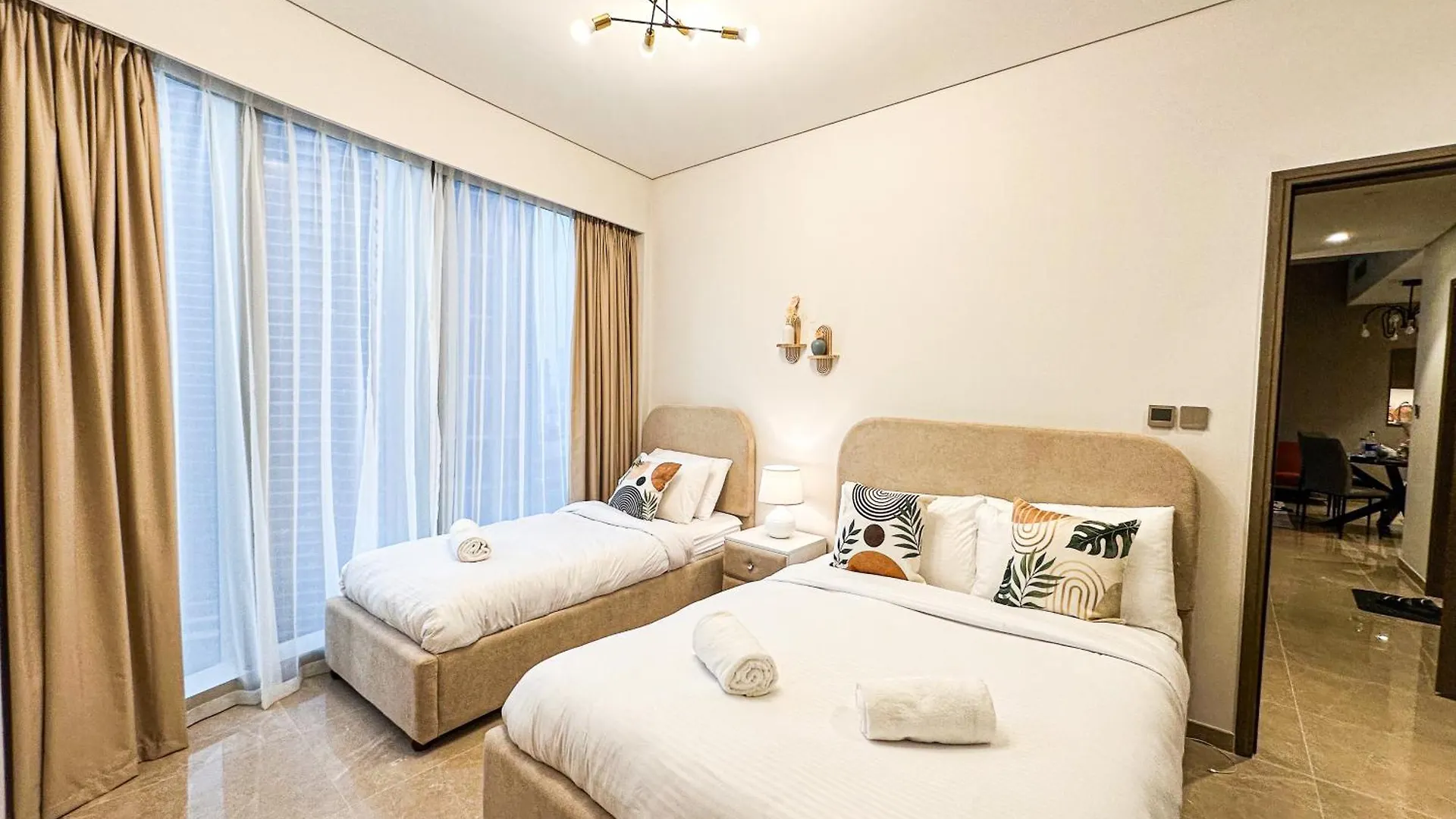 Grande Signature 2Bhk Burj Khalifa Full View 4 Min Walk Dubai Mall Infinity Pool With Fountain View Free Parking By The Meridian Spojené arabské emiráty