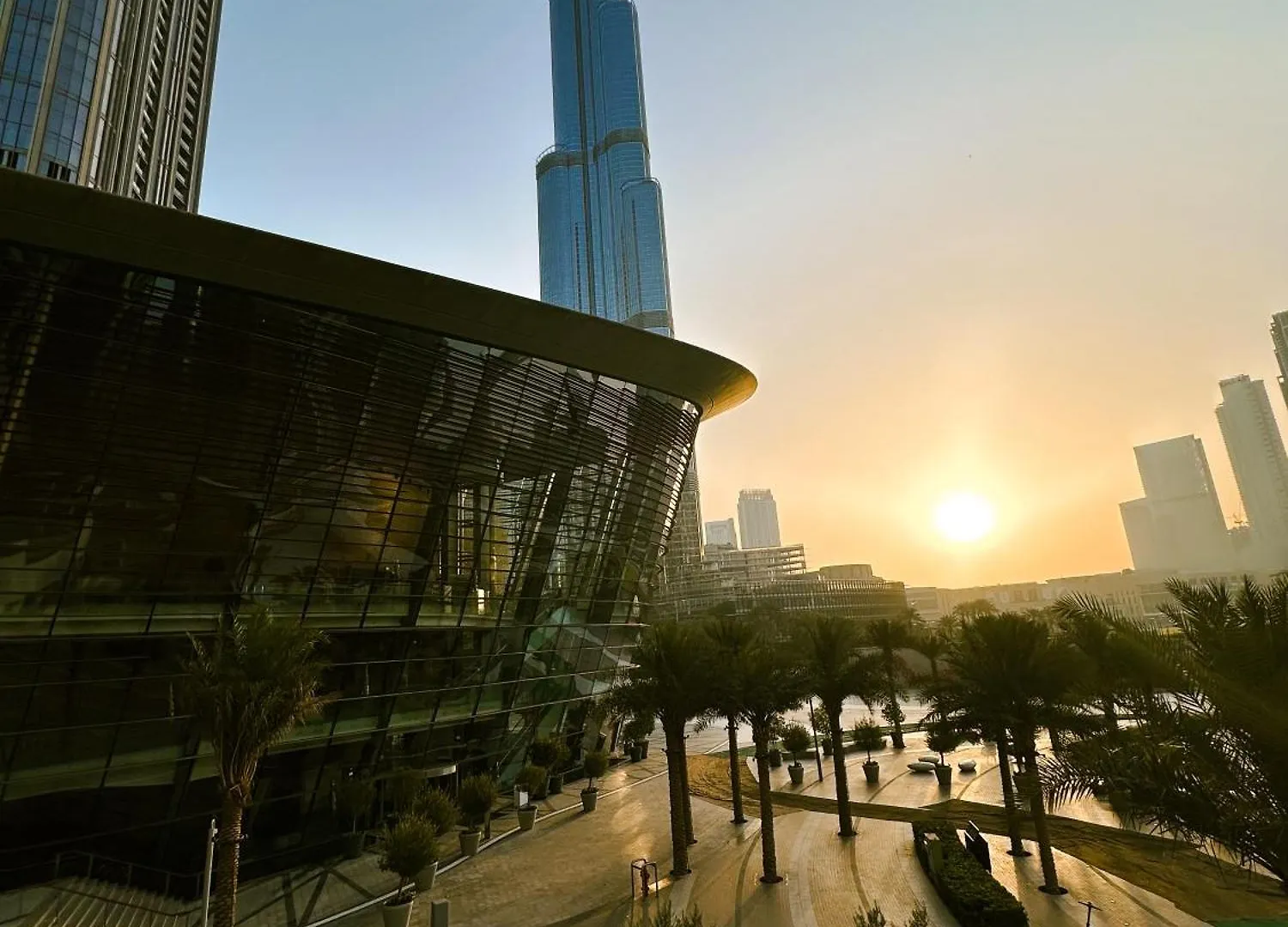 Grande Signature 2Bhk Burj Khalifa Full View 4 Min Walk Dubai Mall Infinity Pool With Fountain View Free Parking By The Meridian 0*,